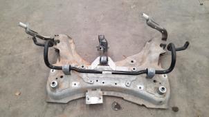 Gebruikte Subframe Renault Captur (2R) 0.9 Energy TCE 12V Prijs € 235,95 Inclusief btw aangeboden door Autohandel Didier