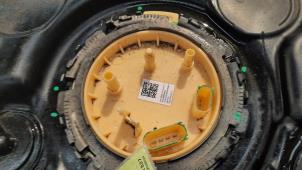 Gebruikte Tank element Pomp Nissan Qashqai (J11) 1.3 DIG-T 140 16V Prijs € 102,85 Inclusief btw aangeboden door Autohandel Didier