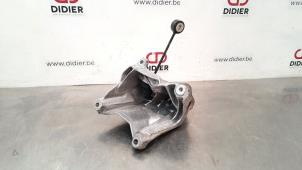 Gebruikte Versnellingsbak Steun Audi A4 Avant (B9) 2.0 35 TFSI Mild Hybrid 16V Prijs € 54,45 Inclusief btw aangeboden door Autohandel Didier