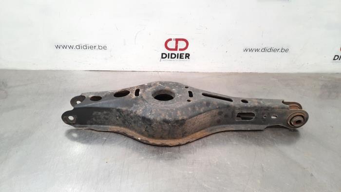 Braço esquerdo da retaguarda Toyota C-HR
