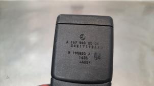 Gebruikte Veiligheidsgordel Insteek rechts-achter Mercedes GLE (V167) 350de 2.0 Turbo 16V 4-Matic Prijs € 36,30 Inclusief btw aangeboden door Autohandel Didier