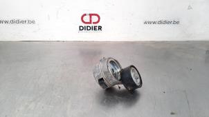 Gebruikte Spanrol Multiriem Peugeot 208 II (UB/UH/UP) 1.2 Vti 12V PureTech 100 Prijs € 30,25 Inclusief btw aangeboden door Autohandel Didier