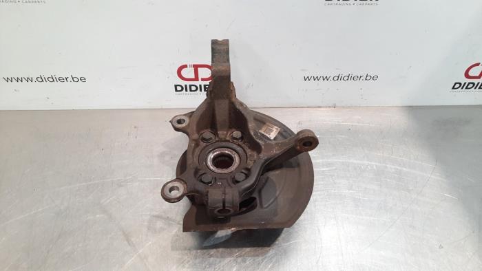 Joint avant droit Nissan Pulsar