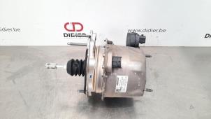 Gebruikte Rembol Renault Clio V (RJAB) 1.6 E-Tech 140 16V Prijs € 399,30 Inclusief btw aangeboden door Autohandel Didier