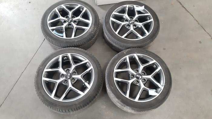 Set of wheels + tyres Kia Pro Cee&#039;d