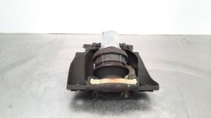 Gebruikte Motorrubber Volvo XC60 II (UZ) 2.0 B5 16V Mild Hybrid AWD Prijs € 36,30 Inclusief btw aangeboden door Autohandel Didier