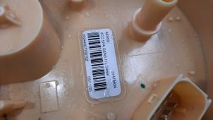 Gebruikte Tank element Pomp Volvo XC60 II (UZ) 2.0 B5 16V Mild Hybrid AWD Prijs € 199,65 Inclusief btw aangeboden door Autohandel Didier