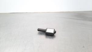 Gebruikte Antenne bandenspanning Landrover Freelander II 2.2 tD4 16V Prijs € 30,25 Inclusief btw aangeboden door Autohandel Didier