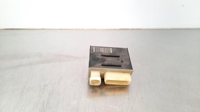 Glow plug relay Peugeot 308