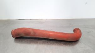 Gebruikte Intercooler Slang Iveco New Daily V 35C15V, 40C15V Prijs € 66,55 Inclusief btw aangeboden door Autohandel Didier