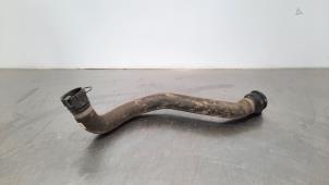 Gebruikte Koelwaterslang BMW 1 serie (F20) 118i 1.5 TwinPower 12V Prijs € 24,20 Inclusief btw aangeboden door Autohandel Didier