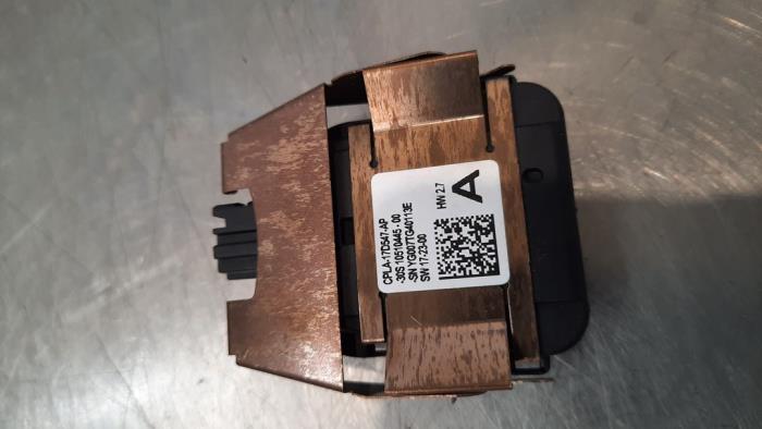 Sensor regen van een Land Rover Discovery Sport (LC) 2.0 eD4 150 16V 2020