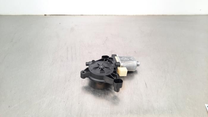 Door window motor Audi A3