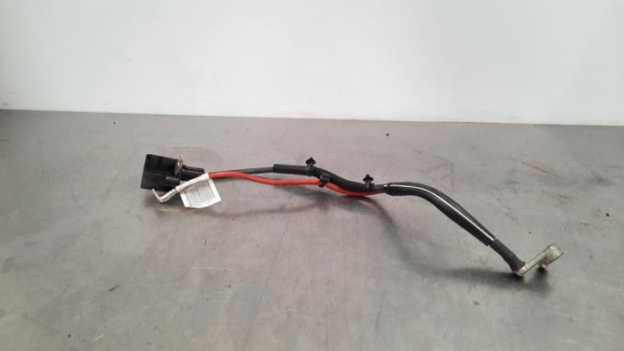 Battery pole Skoda Octavia