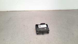 Gebruikte Regeleenheid schuifdak Audi A6 Avant (C8) 2.0 40 TDI Mild Hybrid Prijs € 66,55 Inclusief btw aangeboden door Autohandel Didier