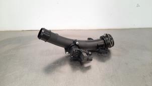 Gebruikte Intercooler Buis Citroen C3 Aircross I (2C/2R) 1.2 e-THP PureTech 110 Prijs € 30,25 Inclusief btw aangeboden door Autohandel Didier