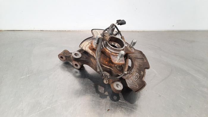 Knuckle, front left Suzuki Swift