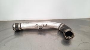 Gebruikte Intercooler Slang Mercedes C (W205) C-300 CDI 2.2 BlueTEC Hybrid, C-300 h 16V Prijs € 48,40 Inclusief btw aangeboden door Autohandel Didier