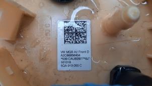 Gebruikte Tank element Pomp Volkswagen Touran (5T1) 1.6 TDI SCR BlueMotion Technology Prijs € 133,10 Inclusief btw aangeboden door Autohandel Didier