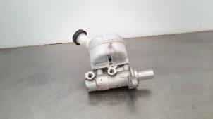 Gebruikte Hoofdremcilinder Ford Transit 2.0 TDCi 16V Eco Blue 170 Prijs € 66,55 Inclusief btw aangeboden door Autohandel Didier