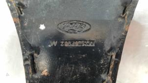 Gebruikte Versnellingsbak Steun Ford Transit 2.0 TDCi 16V Eco Blue 105 Prijs € 24,20 Inclusief btw aangeboden door Autohandel Didier