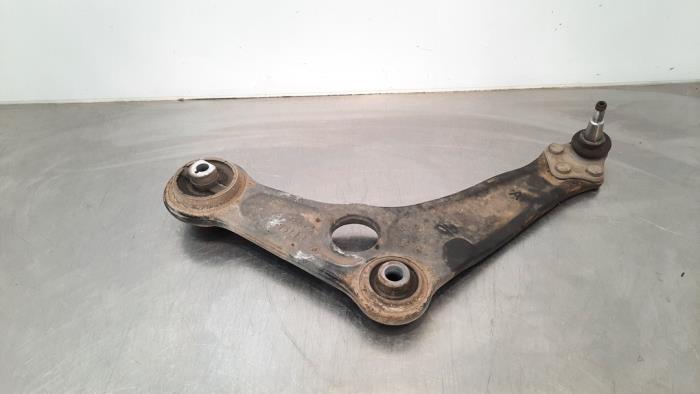 Bras de suspension avant gauche Renault Megane Break