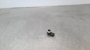 Gebruikte PDC Sensor Mercedes E (W213) E-300de 2.0 Turbo 16V Prijs € 18,15 Inclusief btw aangeboden door Autohandel Didier