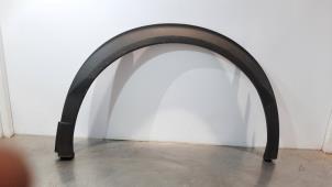 Gebruikte Wielrand achter Peugeot 2008 (UD/UK/UR/US/UX) 1.2 VTi 12V PureTech 130 Prijs € 30,25 Inclusief btw aangeboden door Autohandel Didier