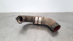 Gebruikte Intercooler Slang Volvo S60 II (FS) 2.0 D3 16V Prijs € 54,45 Inclusief btw aangeboden door Autohandel Didier