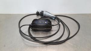 Gebruikte Oplaadkabel hybride DS Automobiles DS 7 Crossback 1.6 16V E-Tense 4x4 Prijs € 332,75 Inclusief btw aangeboden door Autohandel Didier