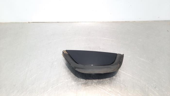C-style sealing cover right Citroen C3