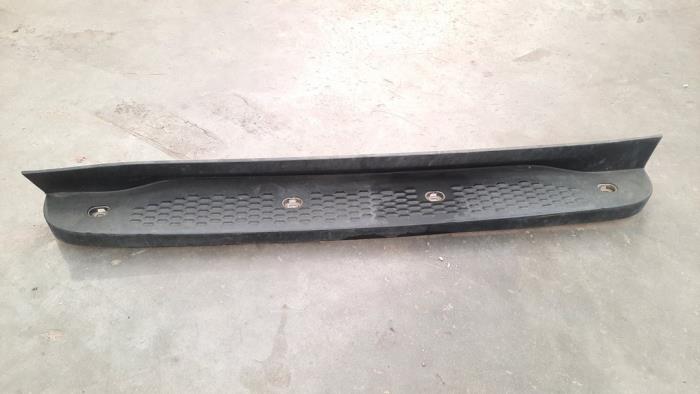 Rear footboard Iveco Daily