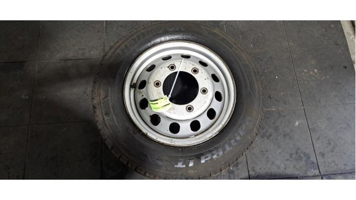 Jante + pneumatique Ford Transit Jante + pneumatique Ford Transit