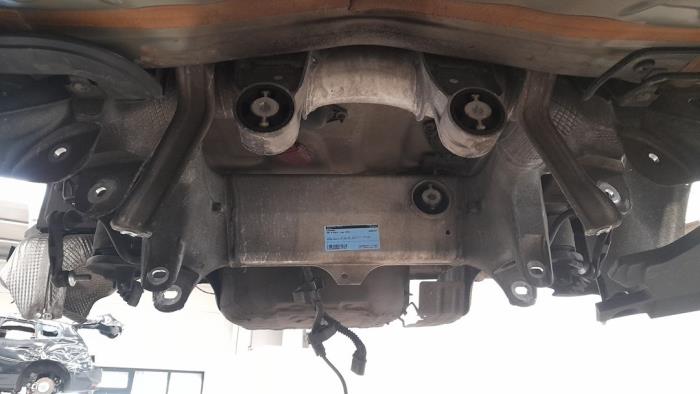 Gebruikte Subframe BMW 6 serie Gran Coupe (F06) 640d 24V Prijs € 90,75 Inclusief btw aangeboden door Autohandel Didier