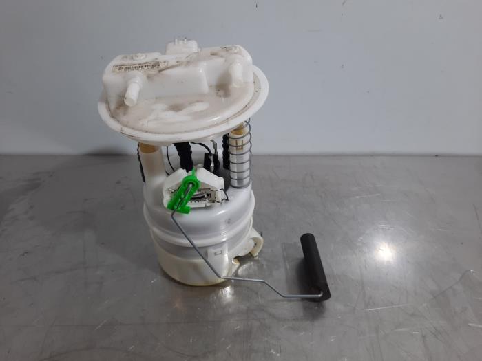 Pompe carburant électrique Renault Clio
