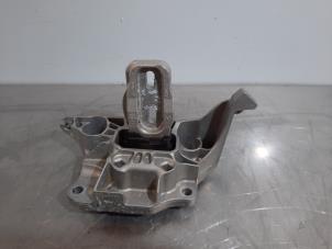 Gebruikte Motorsteun DS Automobiles DS 3/Crossback (UC/UJ/UR) 1.2 12V PureTech 130 Prijs € 30,25 Inclusief btw aangeboden door Autohandel Didier