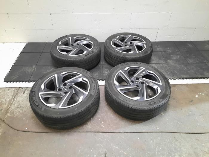 Set of wheels + tyres DS Automobiles Ds3 Crossback