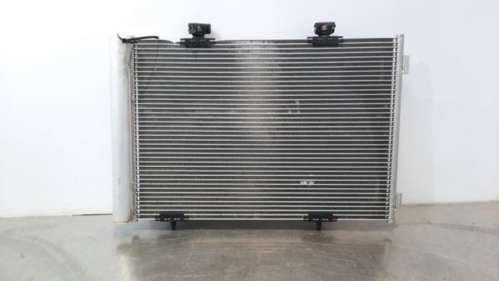 Airco Condensor van een Citroën C4 Cactus (0B/0P) 1.2 PureTech 130 12V 2022