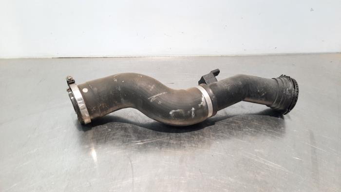 Gebruikte Intercooler Slang BMW 1 serie (F20) 114i 1.6 16V Prijs € 48,40 Inclusief btw aangeboden door Autohandel Didier