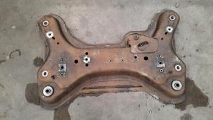 Gebruikte Subframe Opel Vivaro 2.0 CDTI Prijs € 133,10 Inclusief btw aangeboden door Autohandel Didier
