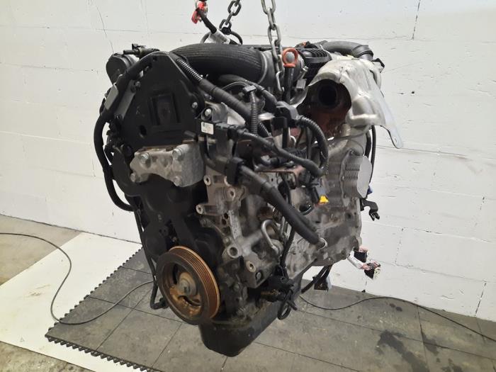 Engine Peugeot 208
