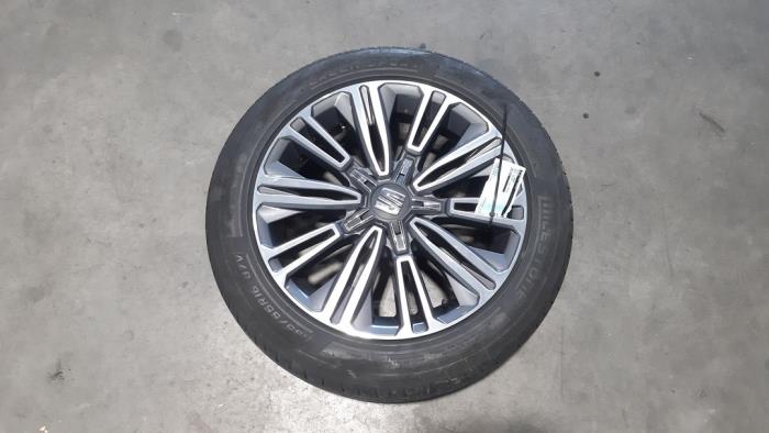 Felge + Reifen Seat Ibiza