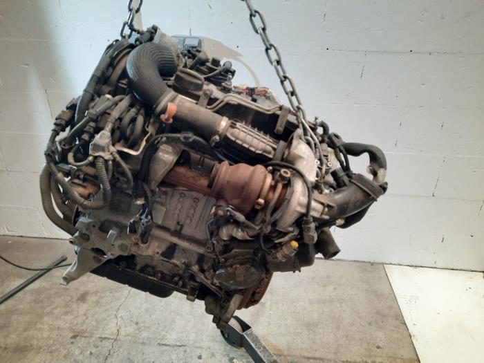 Motor Peugeot 208 motor completo usado en Menorca foto 2