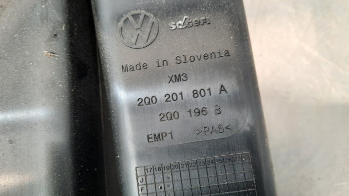 Koolstoffilter van een Volkswagen Polo VI (AW1) 1.0 MPI 12V 2020
