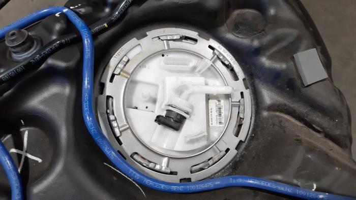 Pompe carburant électrique Mercedes GLC-Klasse