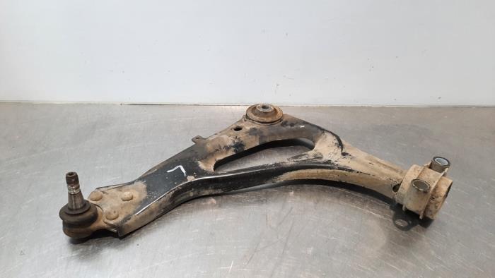 Bras de suspension avant gauche Mercedes Vito