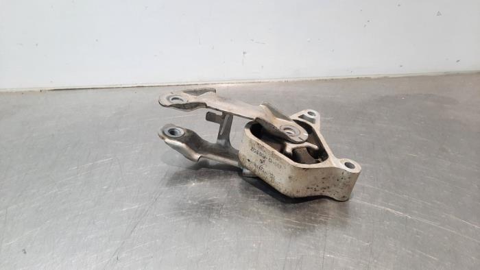 Support moteur Mercedes Vito