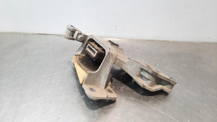 Support moteur Mercedes Vito