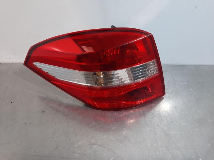 Feu arrière gauche Renault Laguna
