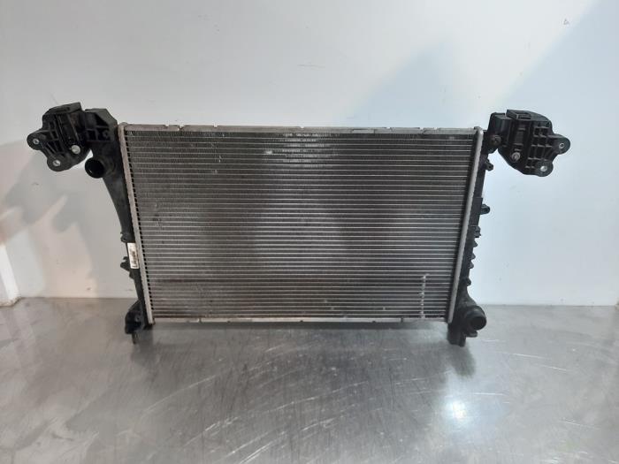 Radiateur van een Fiat Tipo (356H/357H) 1.3 D Multijet II 16V 2018